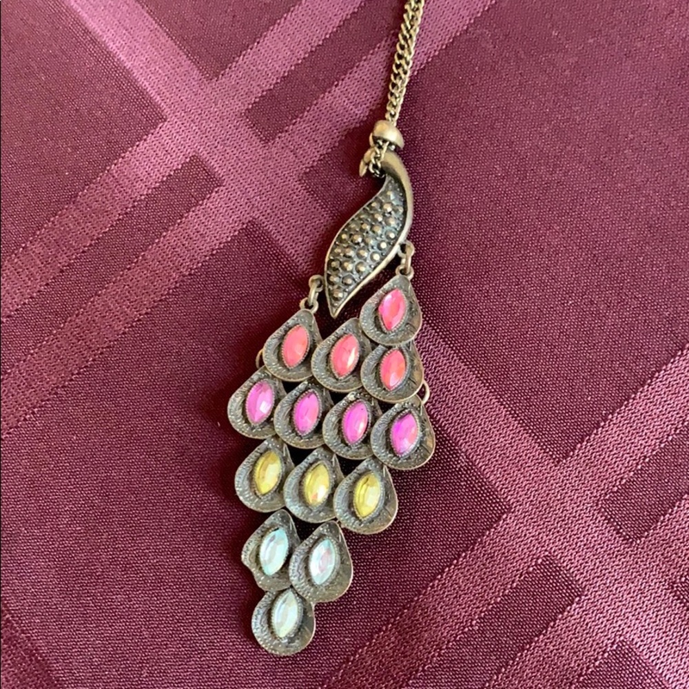 Long chain peacock necklace